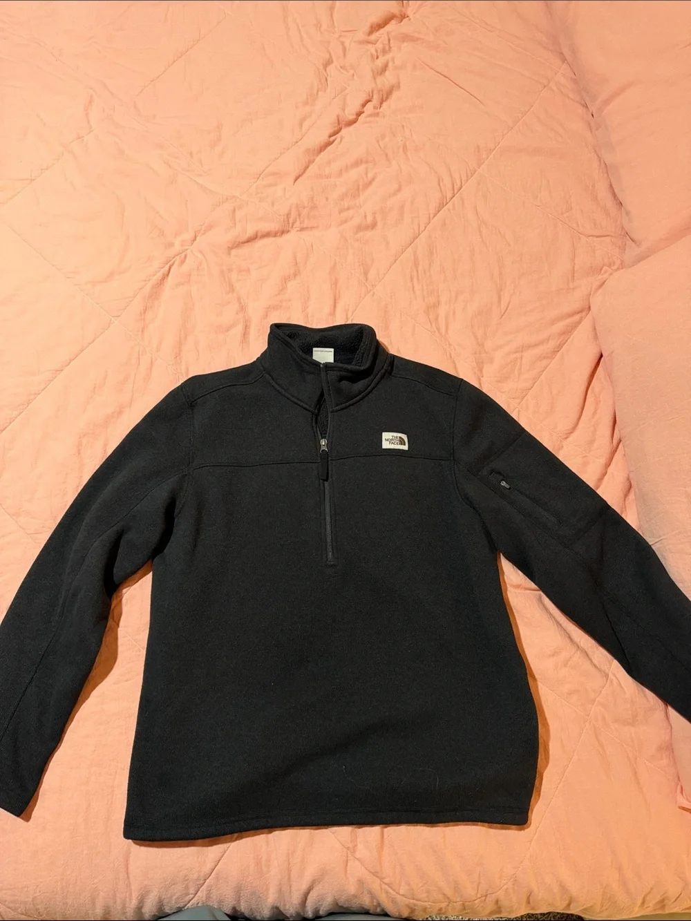 The North Face Men's Black Quarter-Zip Fleece Pullover